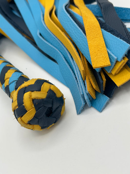 Heavy flogger in yellow, sky blue and navy